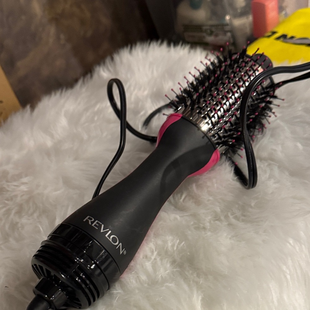 Revlon Black and Pink Styling Brush